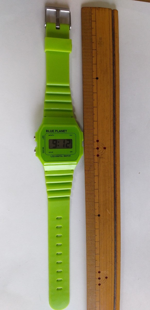  BLUE PLANET ブループラネット デジタル腕時計 　黄緑色　みどり系　ライトグリーン　電池交換済み　動作確認_画像7
