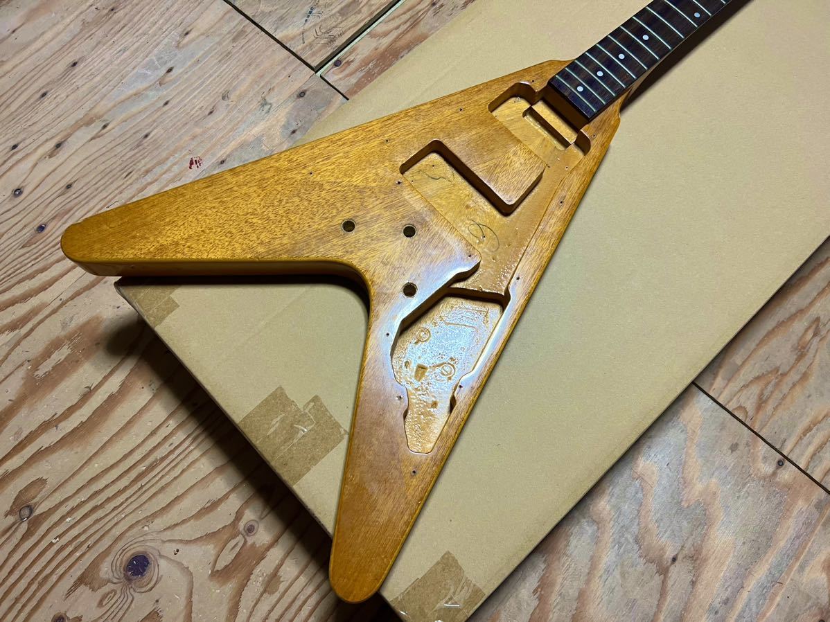 【ジャンク】Epiphone Flying V Bass フライングV ベース 1円スタート_画像2