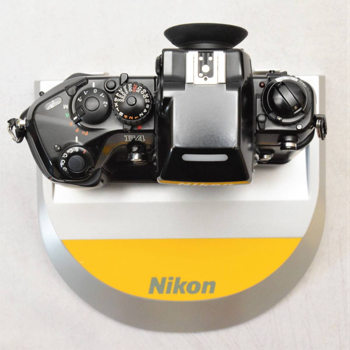 激レア 外観美品 機関絶好超 NIKON(ニコン)F4S(MB21付)売 激レア 外観美品 機関絶好超 NIKON(ニコン)F4S(MB21付)売