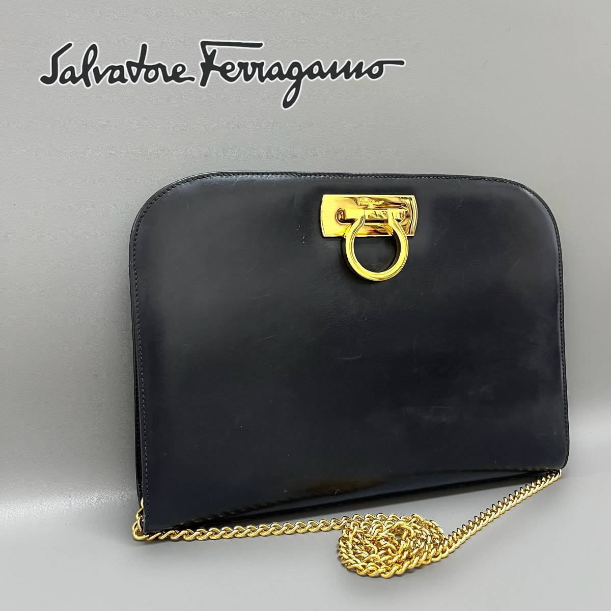 SalvatoreFerragamo フェラガモ ガンチーニ チェーンショルダーバッグ