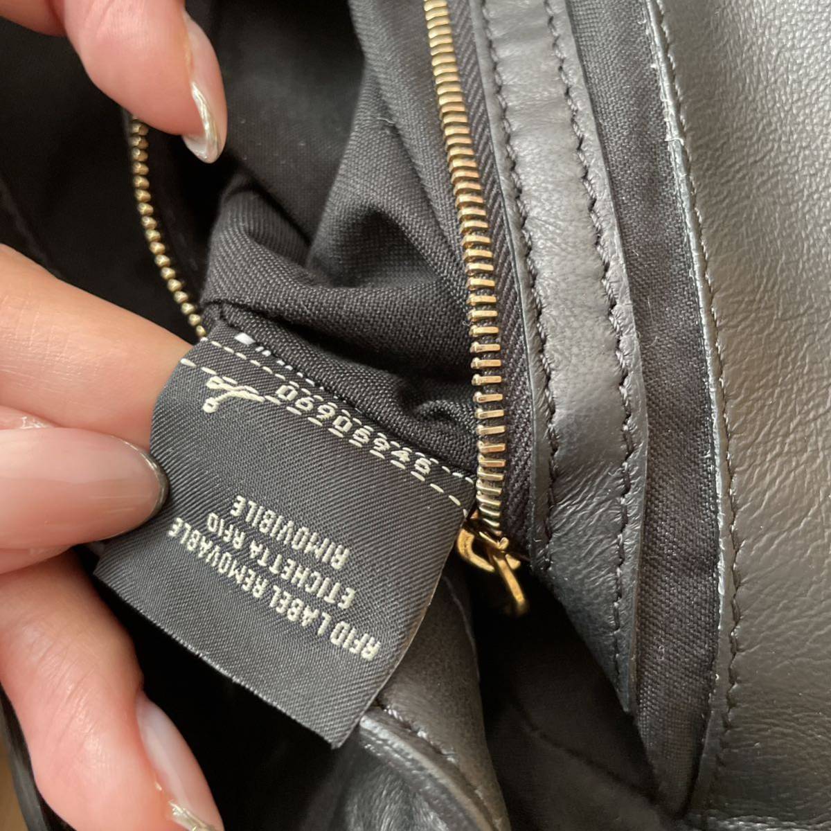 FENDI フェンディ バゲット ミディアム ショルダーバッグ|Yahoo FENDI フェンディ バゲット ミディアム ショルダーバッグ|Yahoo