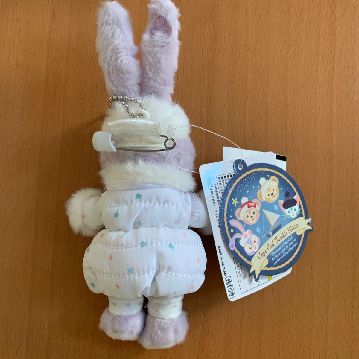 Amazon.co.jp: ステラルーぬいぐるみバッジ ウィンターホリデー Amazon.co.jp: ステラルーぬいぐるみバッジ ウィンターホリデー