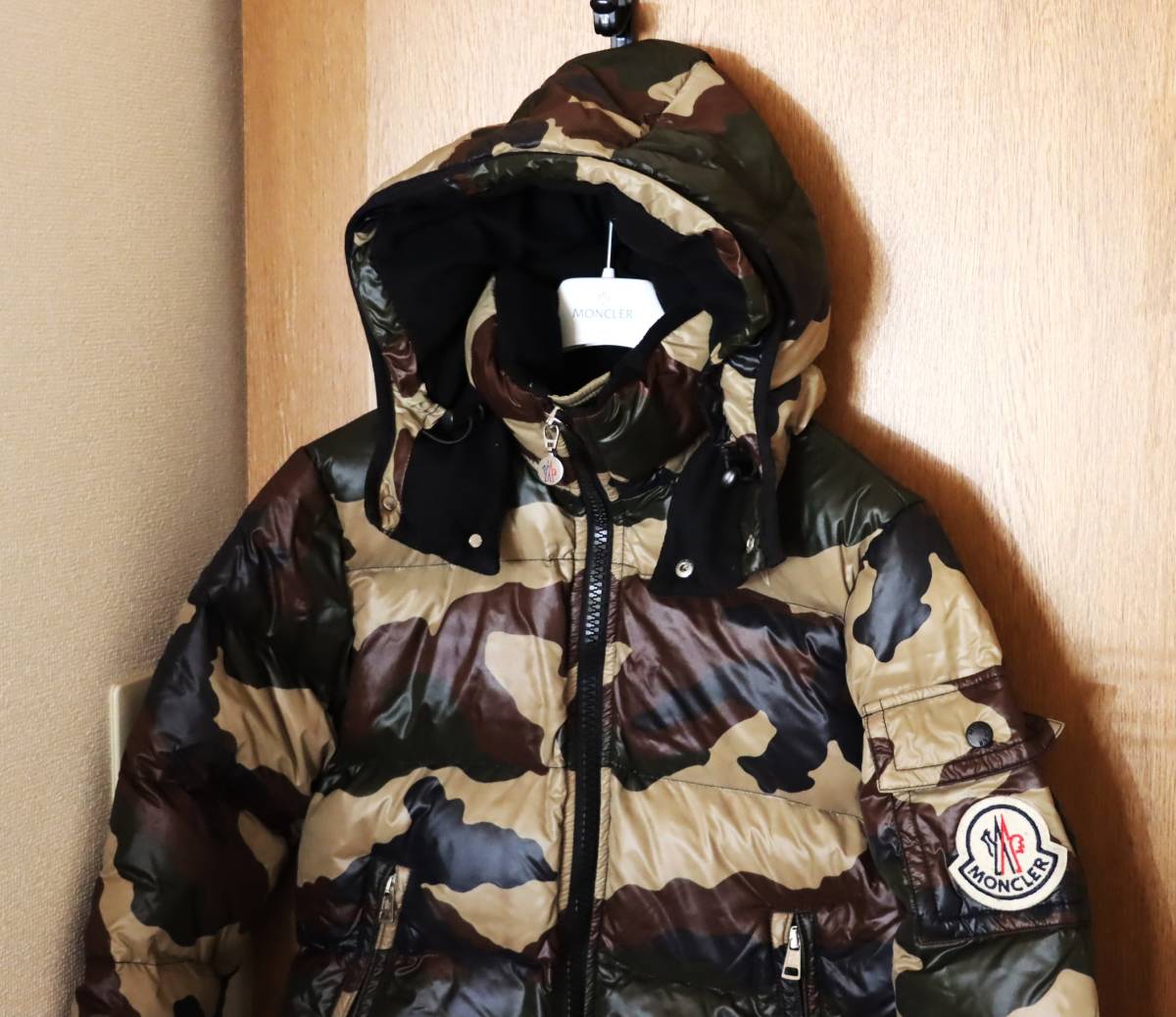 モンクレール【極美品】HIMALAYA ヒマラヤ 迷彩柄 サイズ00 国内正規品タグ MONCLER_画像2