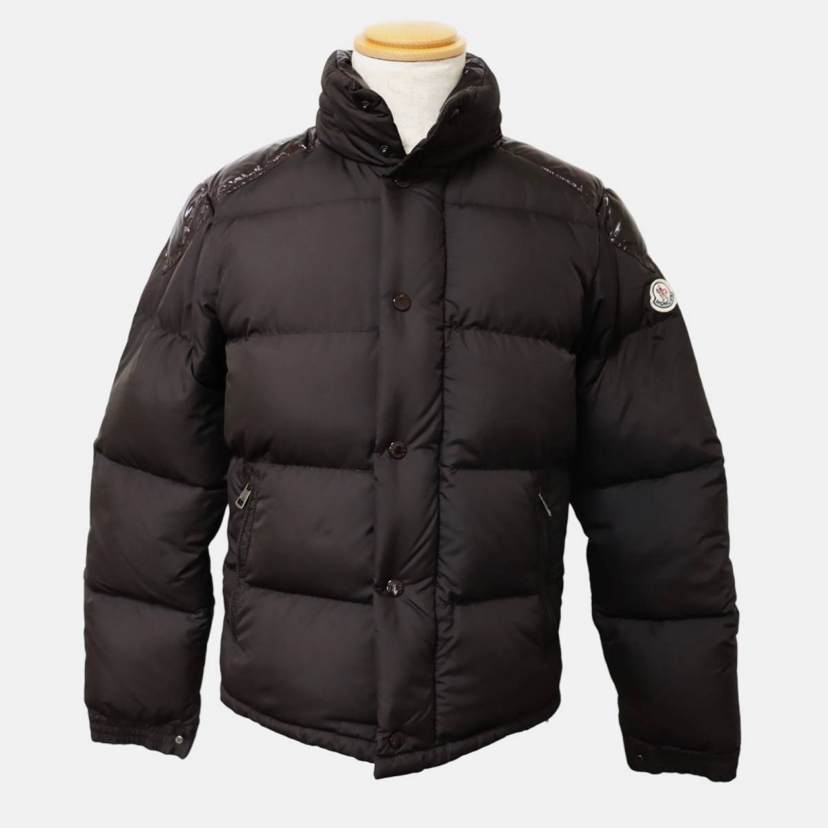 【美品】シャイニー×マットカラー ダウンジャケット サイズ0 ブラウン ジャパンタグ 収納フード モンクレール MONCLER_画像1