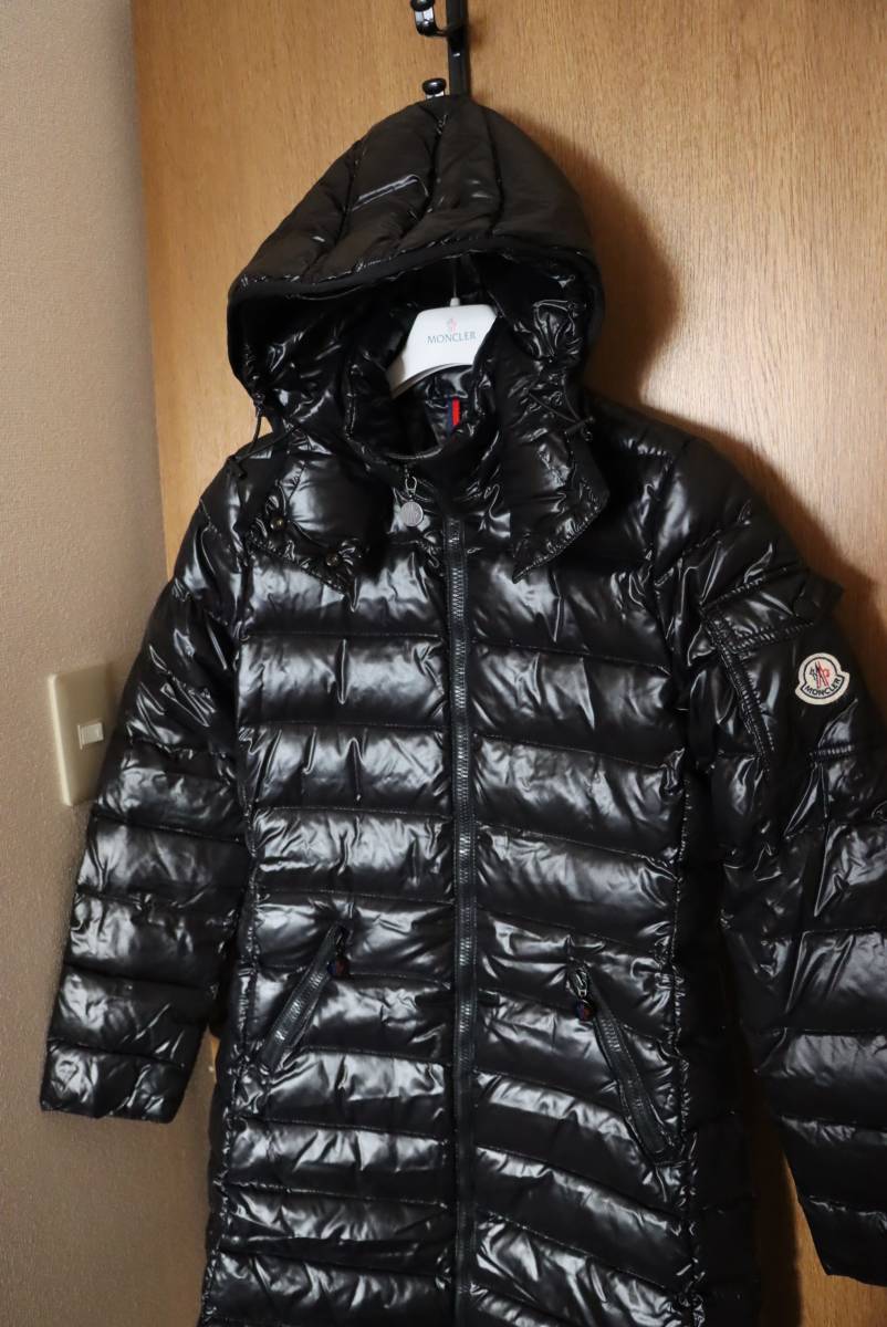 モンクレール【美品】MOKA モカ ダウンコート サイズ00 ブラック ジャパンタグ MONCLER_画像2