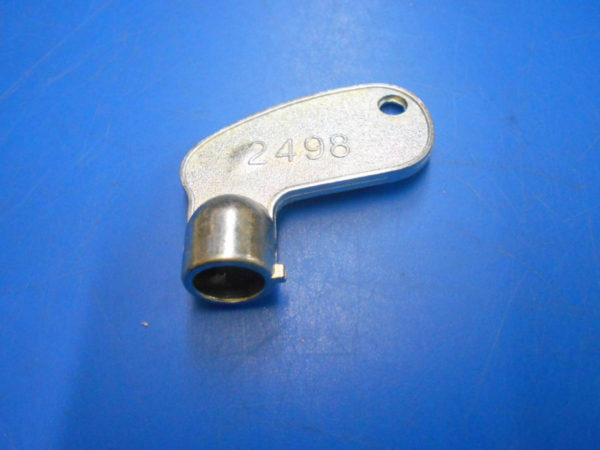 社外品 【訳アリ品】2498 ダルマキー だるま キー 三菱他 建機 社外品 【訳アリ品】2498 ダルマキー だるま キー 三菱他 建機