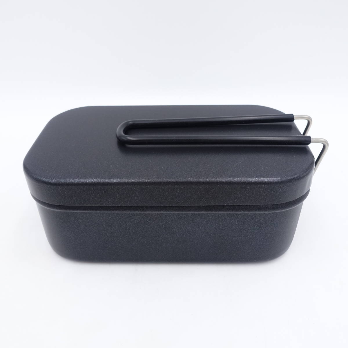 テフロンメスティン 飯盒 スモールサイズ 小/ブラック 黒/ソロ キャンプ用品/アウトドア/約16.5×9.5×6.5cm/2合炊き 約800ml/未使用/12862