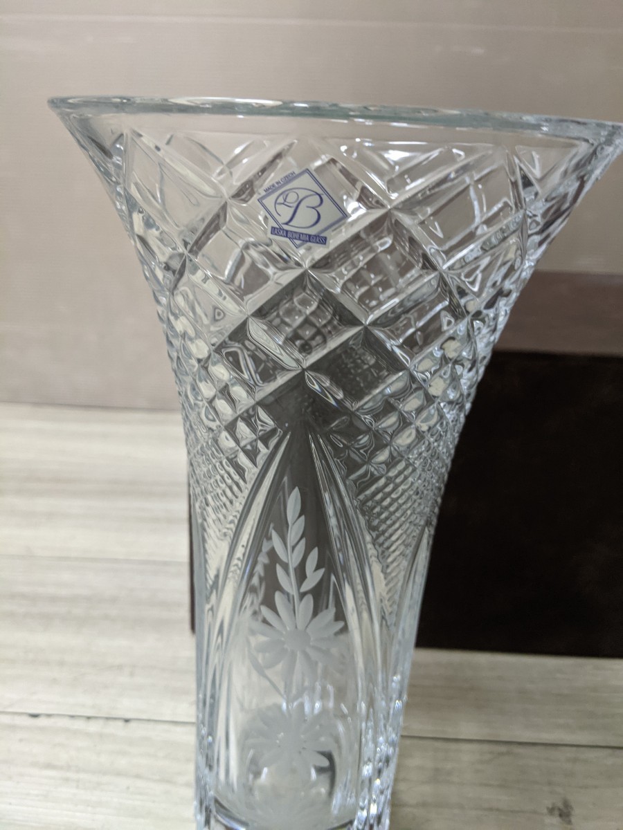  LASKA ラスカ SVLF-402 ボヘミアガラス 花瓶　口径約17cm 全高約30.5cm ボヘミアクリスタル_画像2