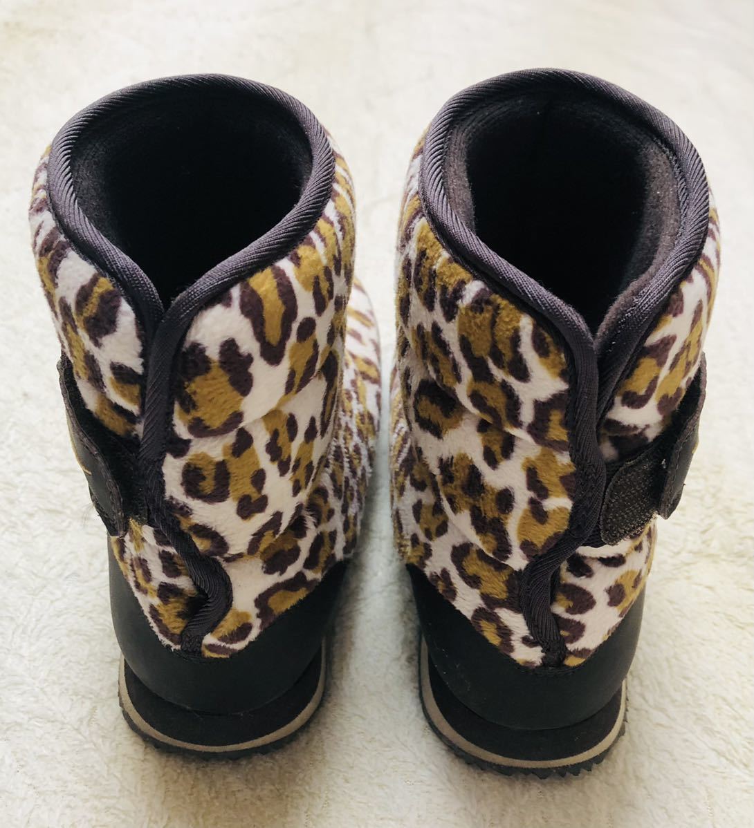 прекрасный товар *NIKE* Nike winter бегун липучка ботинки 22cm животное рисунок леопардовая расцветка 415227
