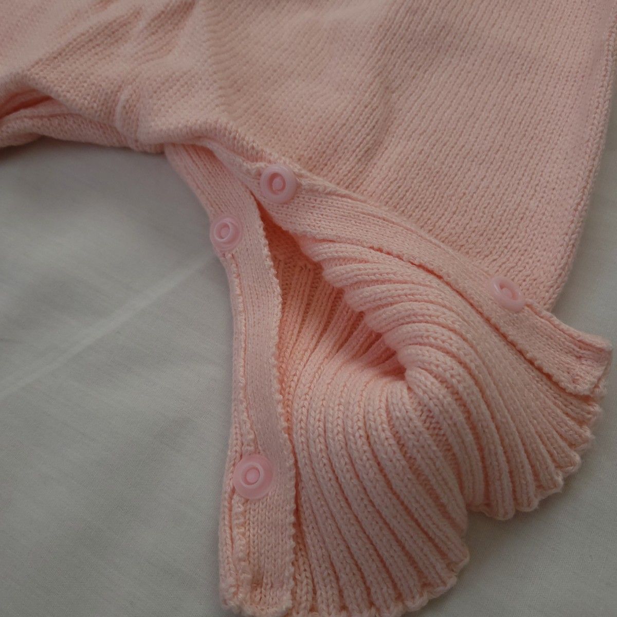 ベビー服 　ピンク　オーバーオール ニット つなぎ サロペット  男の子 女の子 赤ちゃん  子供服 こども服 子ども服