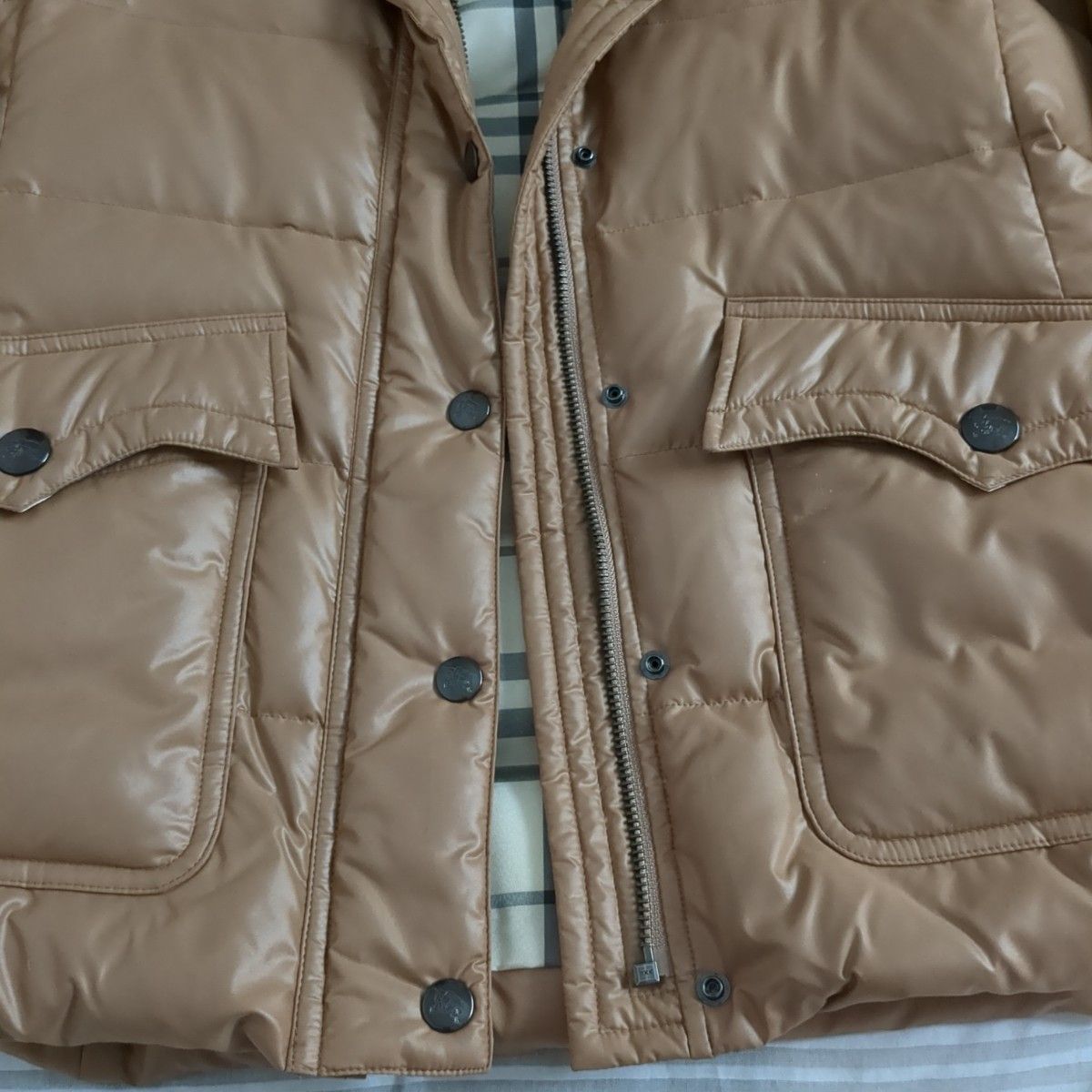 美品 BURBERRY バーバリーブルーレーベル ダウンジャケット 美品 BURBERRY バーバリーブルーレーベル ダウンジャケット