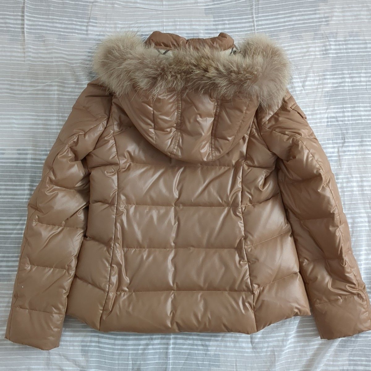 美品 BURBERRY バーバリーブルーレーベル ダウンジャケット 美品 BURBERRY バーバリーブルーレーベル ダウンジャケット