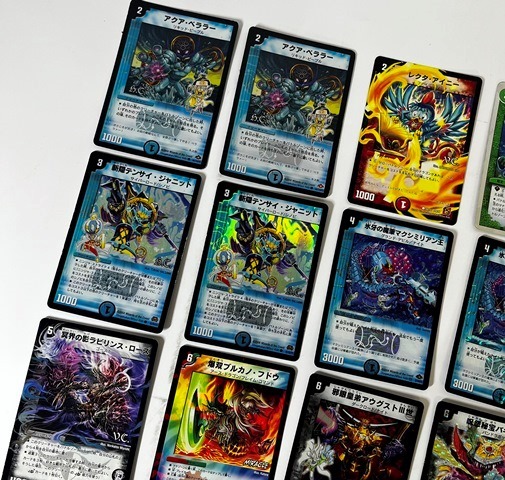 C●2901●売切 DUEL MASTERS デュエルマスターズ デュエマ トレーディングカード 398枚 セット 光 水 闇 火 自然 多色 カードゲーム_画像6