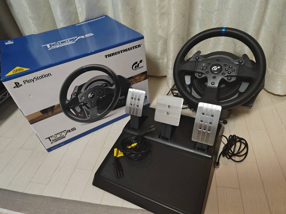 新品同様 Thrustmaster スラストマスター T300RS GT Edition