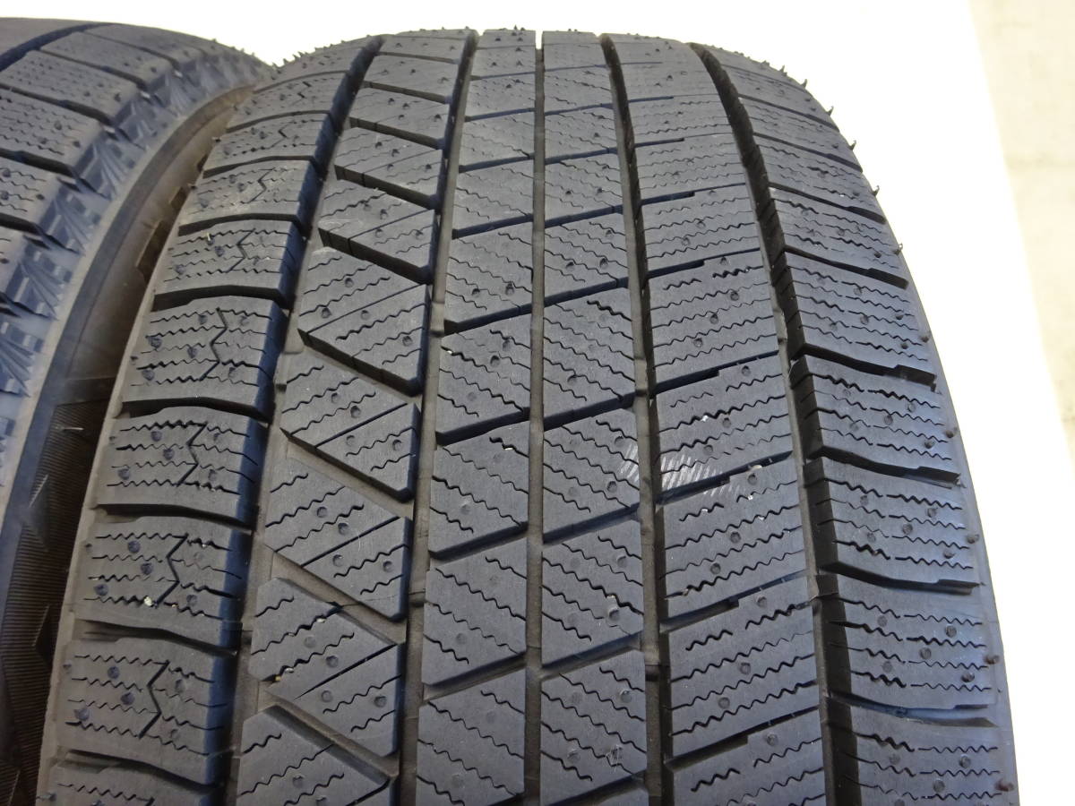 ST-61　BS BLIZZAK VRX3　★235/45R17 94Q★　4本　美品 程度良好　溝あり 約9.5分山,約9分山　高年式 2021年式　ブリヂストン ブリザック_画像2