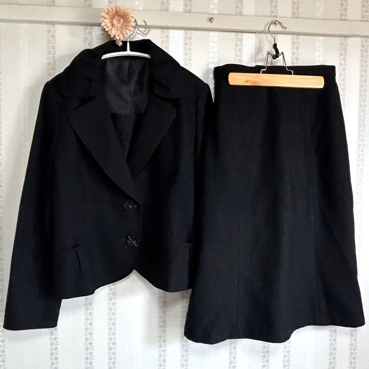 【美品】LA VORO セットアップスーツ フォーマルスーツ セレモニースーツ ブラック ウール 大きいサイズ 13AR