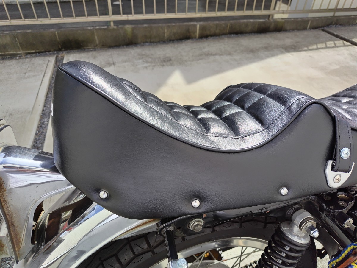 美品 旧CB400F CB400four ヨンフォア サムズアップシート ちょび 美品 旧CB400F CB400four ヨンフォア サムズアップシート ちょび