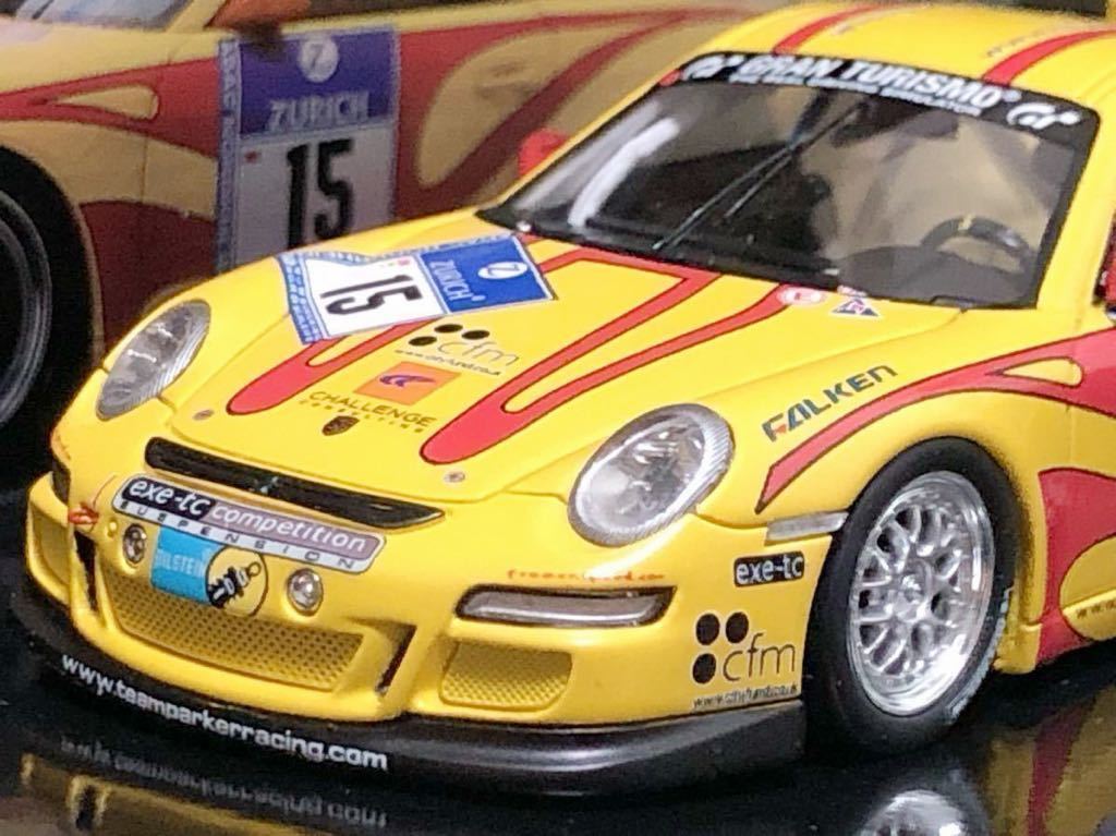 MINICHAMPS EVOLUTION 1/43 Porsche 911 GT3 CUP(997 Ⅱ)・TEAM PARKER RACING・24h ADAC Nurburgring 2010 #15_画像5