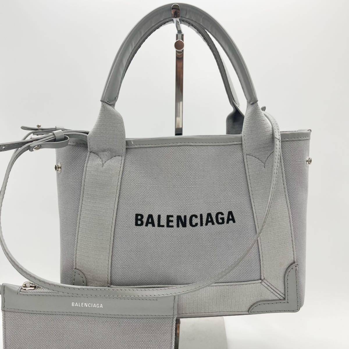 極美品 バレンシアガ BALENCIAGA ネイビーカバス XS 現行ロゴ ライト