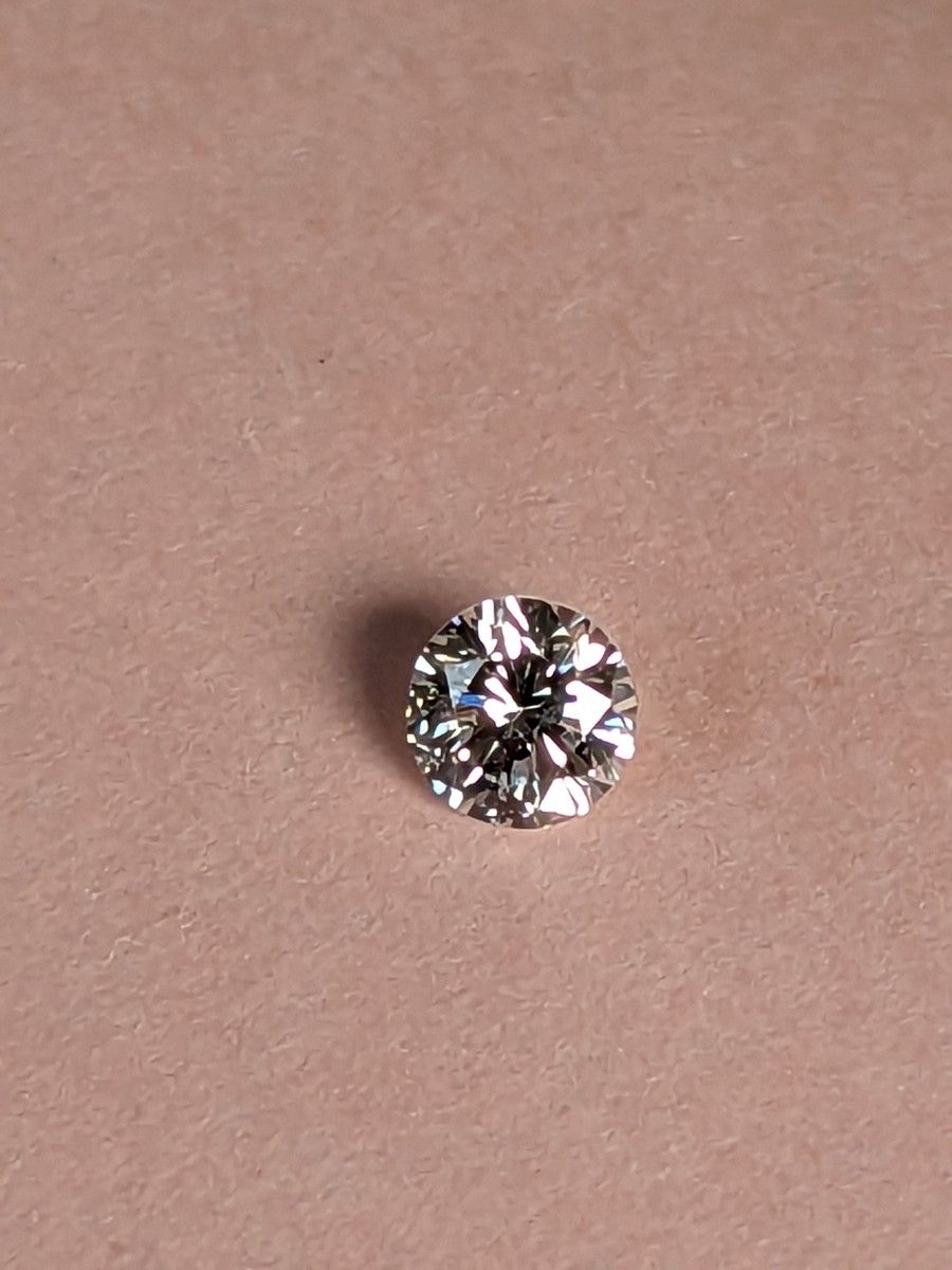 Fカラーダイヤ、0.188ct、VS-2