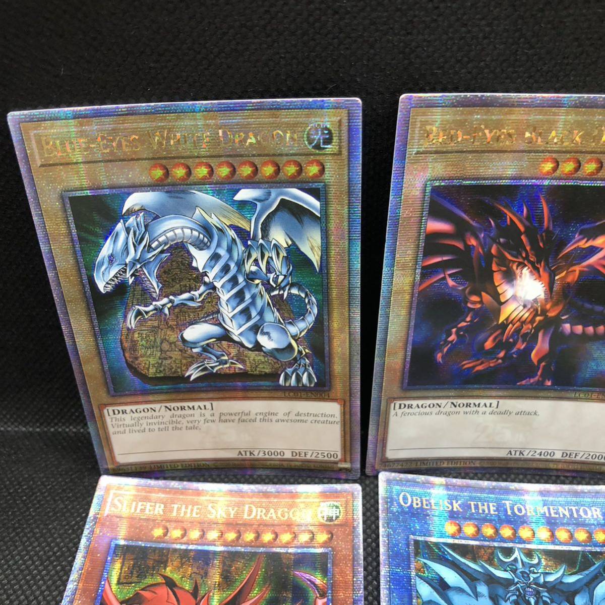 未使用品】遊戯王 英語版 青眼の白龍 真紅の黒竜 ブラック 未使用品】遊戯王 英語版 青眼の白龍 真紅の黒竜 ブラック
