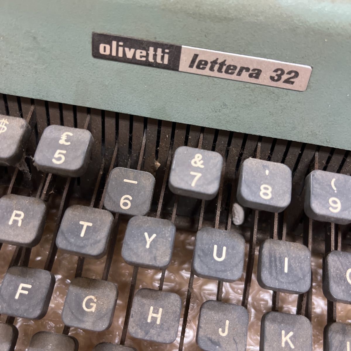 M-891★80サイズ olivetti オリベッティタイプライター lettera32 レッテラ アンティーク ヴィンテージ ジャンク_画像8