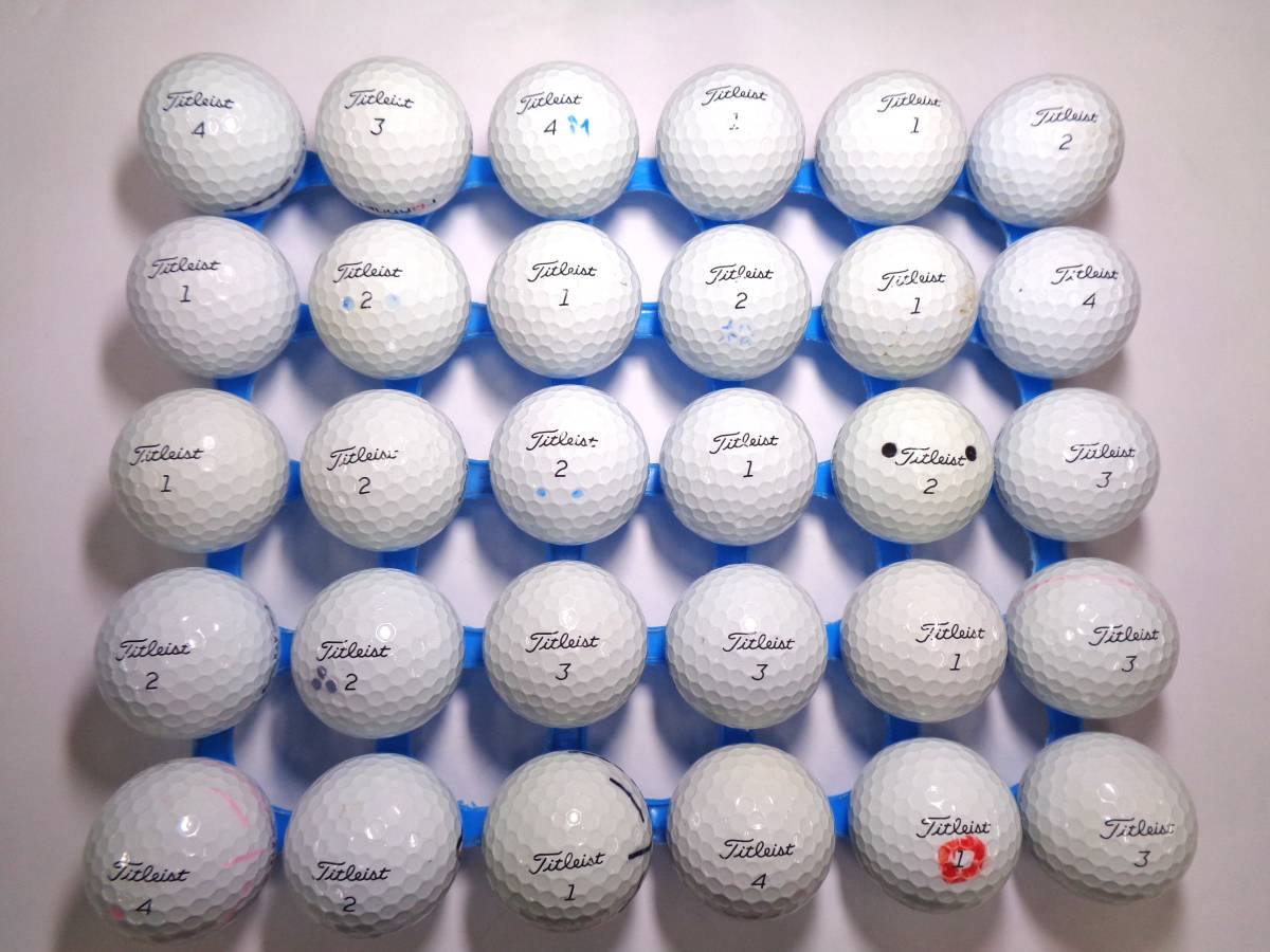 [1010-B3] タイトリスト エーブイエックス Titleist AVX 年式色々 30球 ロストボール 【中古】_画像3