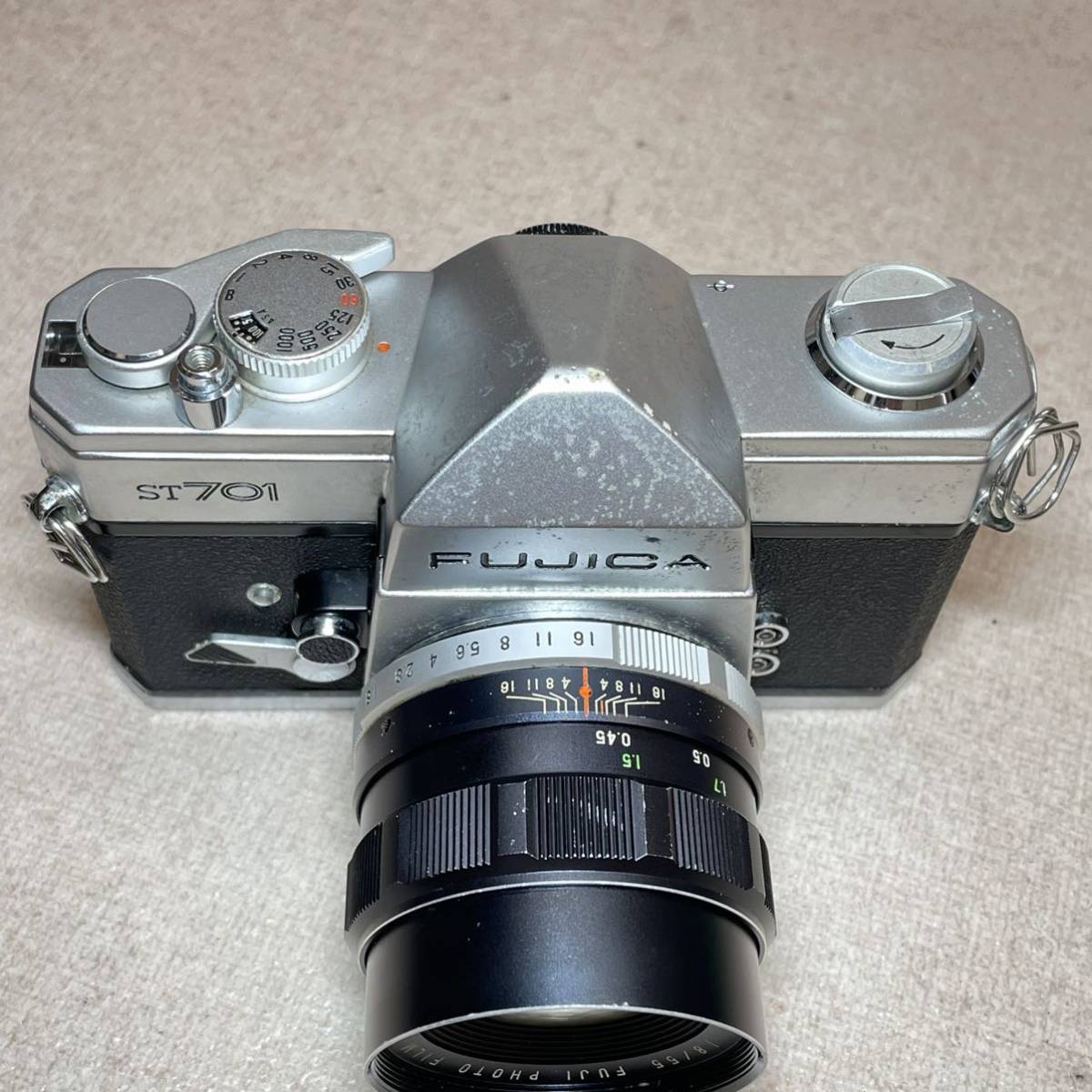 W3-2） FUJICA ST 701 FUJINON 55mm 1:1.8 一眼レフフィルムカメラ フジカ動作未確認（87）_画像2