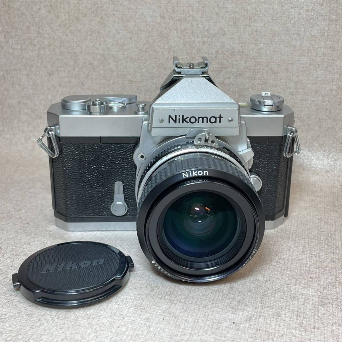 W3-2）Nikon ニコン Nikomat FT N カメラ ボディ+ レンズ NIKKON 28mm 1:2.8 （88）_画像1