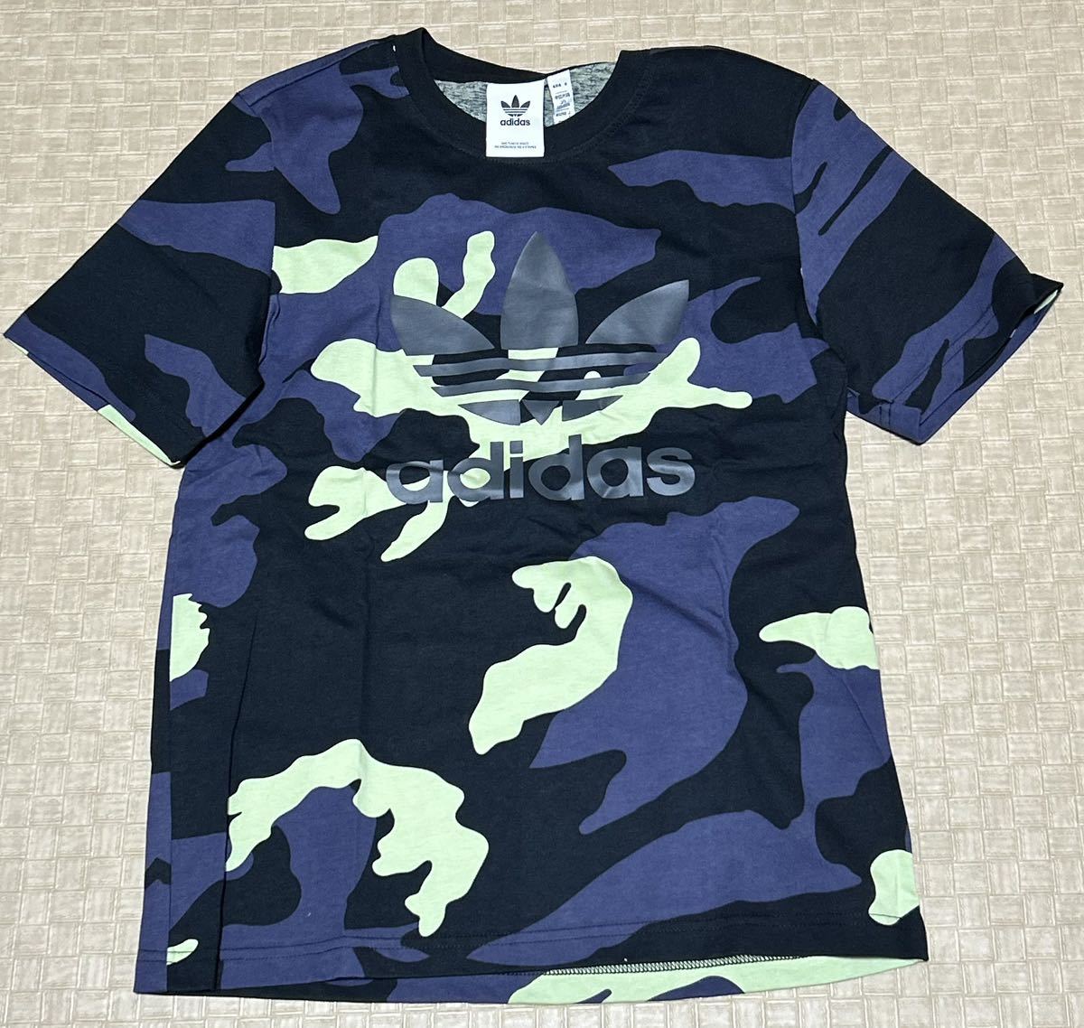 adidas・ORIGINALS M CAMO AOP TEE・アディダス オリジナルス グラフィック カモ 迷彩柄 半袖Tシャツ・S サイズ・新品_画像1