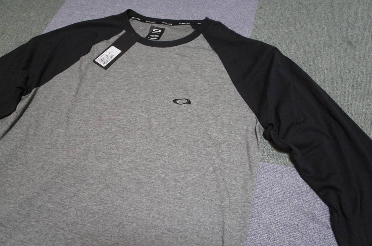 送込 新品 オークリー OAKLEY LINK ３/４ SLEEVE ハイテク 速乾 七分袖Tシャツ 格安 グレー×ブラック_画像5