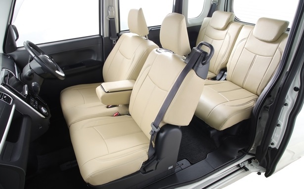 Bellezza/ベレッツァ シートカバー ジャスティ M900F/M910F 2020/9- ワイルドステッチアルファ ライトベージュ(アイボリー) T397 Bellezza/ベレッツァ シートカバー ジャスティ M900F/M910F 2020/9- ワイルドステッチアルファ ライトベージュ(アイボリー) T397