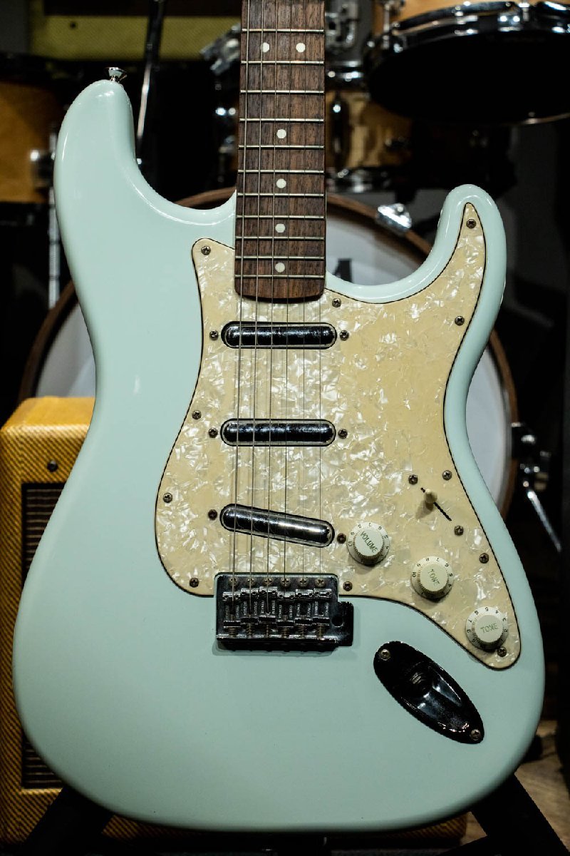 ♪Squier by Fender Vintage Modified Surf Stratocaster スクワイアー ストラトキャスター ☆D 1030_画像2