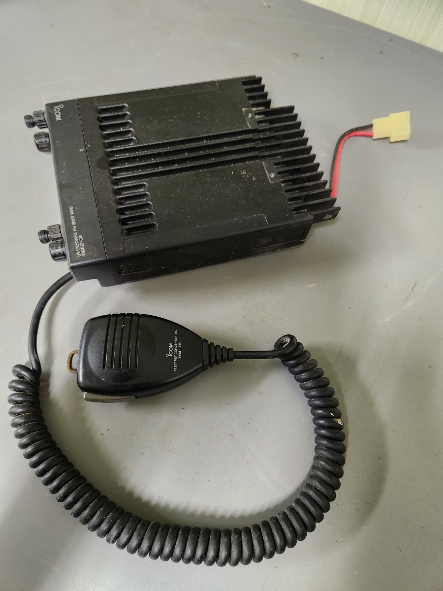 ICOM アイコム IC-2350J 無線機 アマチュア無線機 無線 即決(モービル