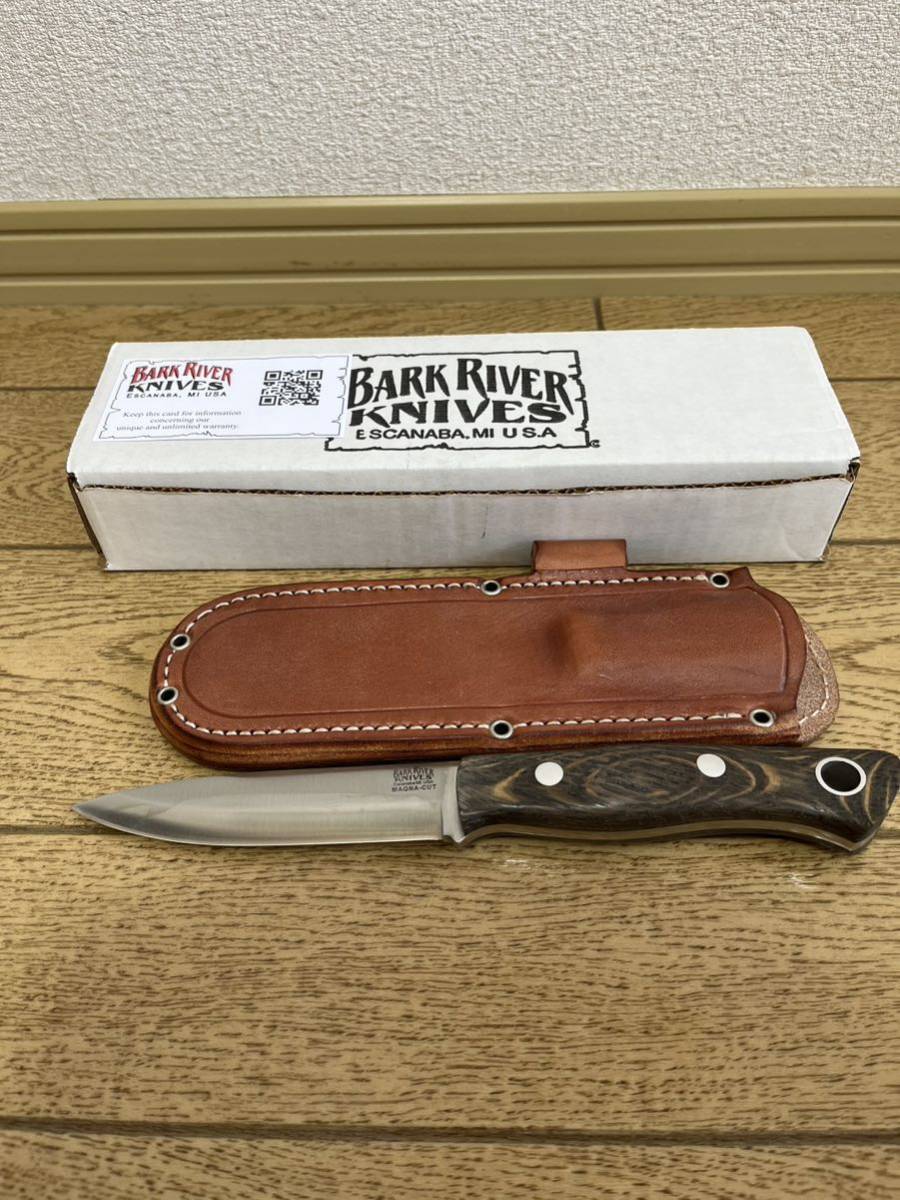 バークリバー　オーロラ　スカンジ　ボグオーク　マグナカット　BARK RIVER KNIVES ファイヤースチール　中古_画像1