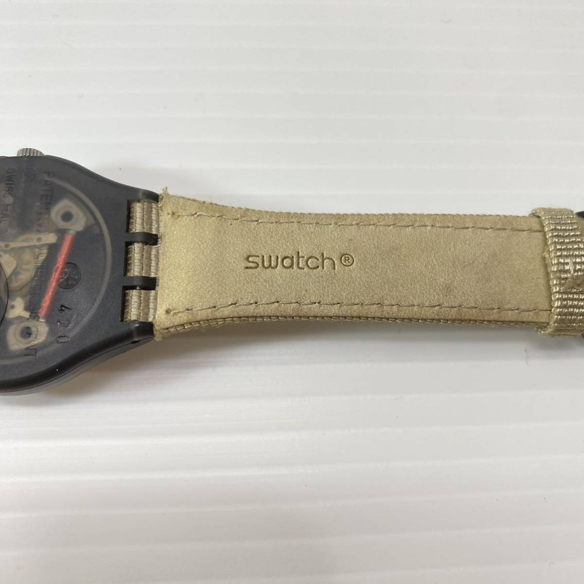 swatch スウォッチ 腕時計 クオーツ 電池式 3針 アナログ デイト カレンダー ケース付き PAMPA’S RIDER GM414 動作品_画像4