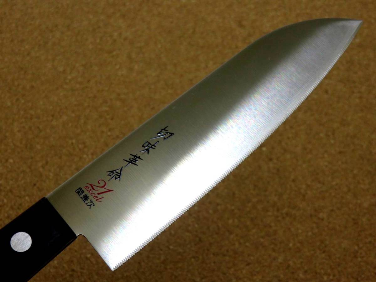 関の刃物 小型三徳包丁 13.5cm (135mm) 切味革命 21excel マイクロデント ギザ刃 家庭用 肉 魚 野菜切り 両刃万能包丁 文化包丁 日本製