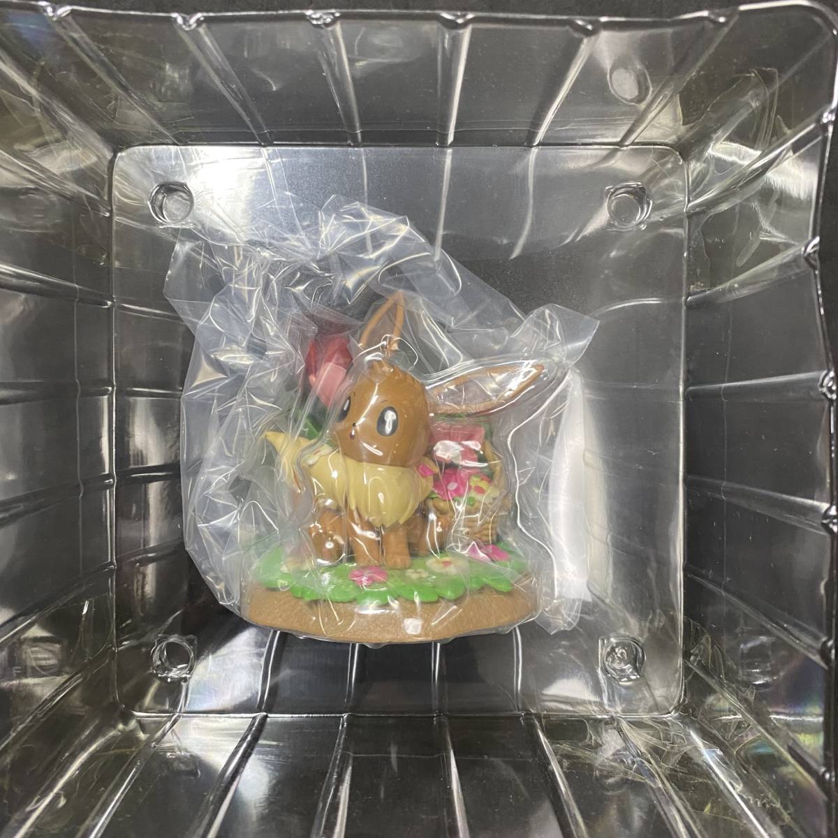 海外ポケモンセンター限定 )イーブイ フィギュア(春)|Yahoo 海外ポケモンセンター限定 )イーブイ フィギュア(春)|Yahoo