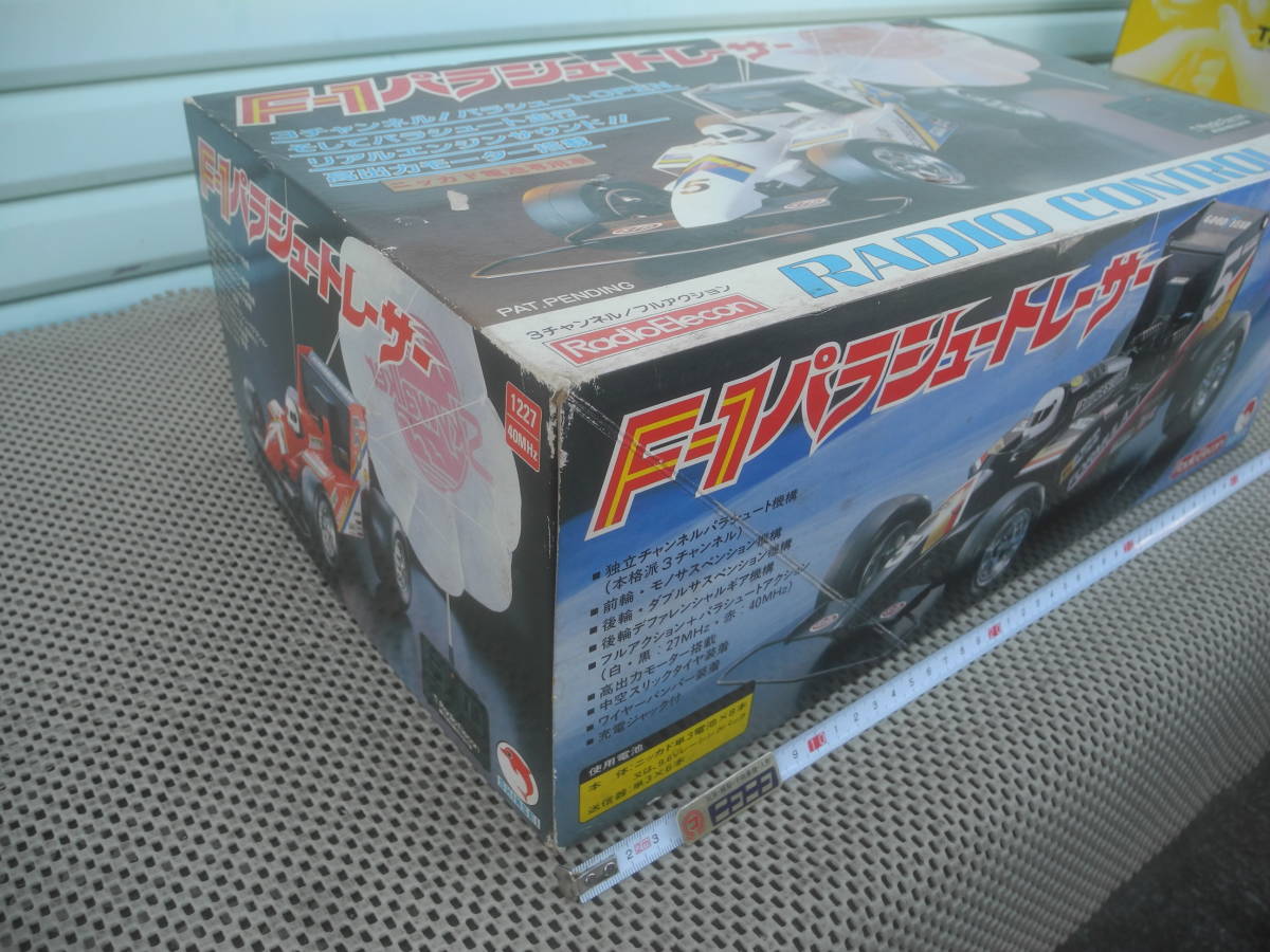 新品未開封】F-1パラシュートレーサー RADIO CONTROL SHINSEI 車 新品未開封】F-1パラシュートレーサー RADIO CONTROL SHINSEI 車