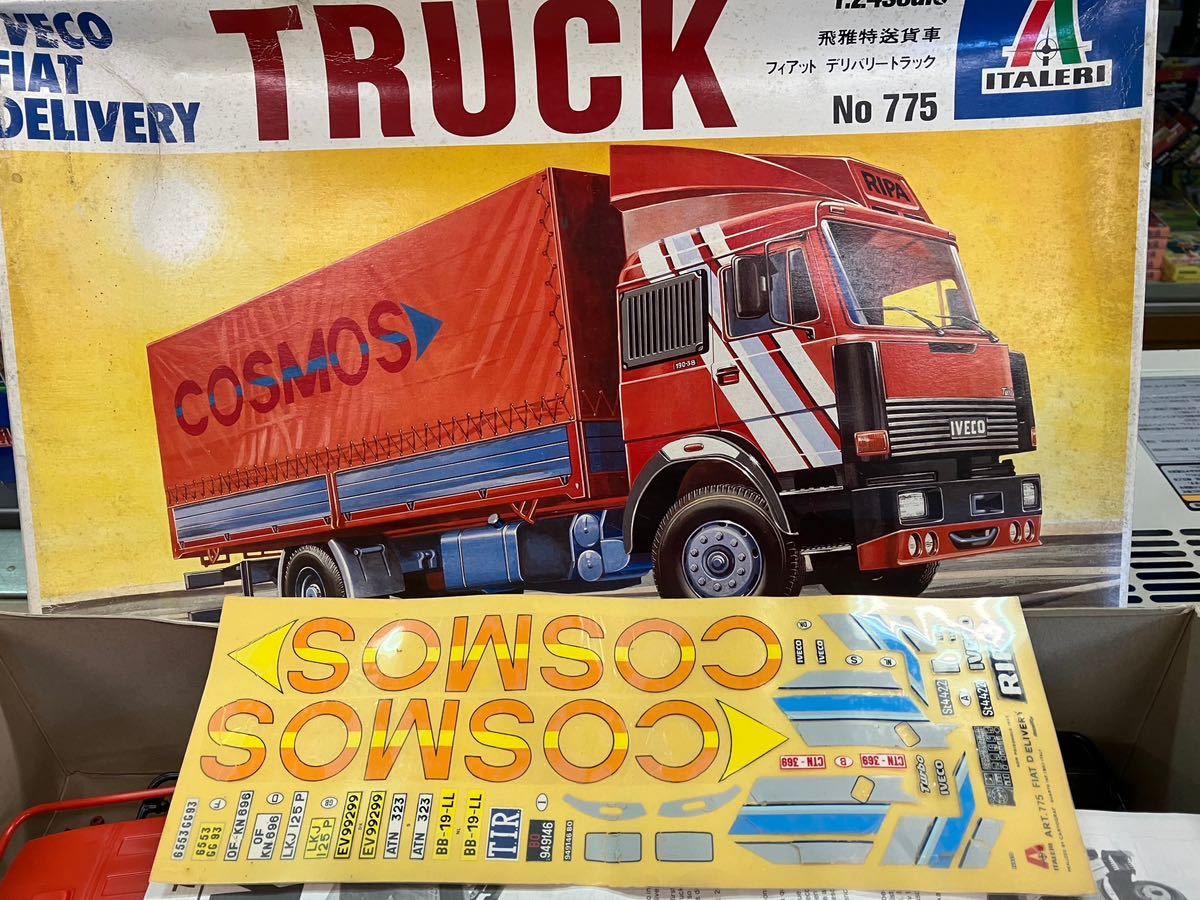 外箱難有】ITALERI No.775 1/24 TRUCK イタレリ トラック 外箱難有】ITALERI No.775 1/24 TRUCK イタレリ トラック