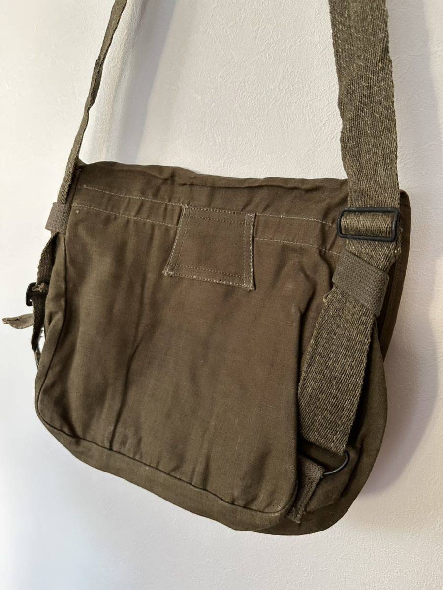 本物 フランス軍 1950年代 コットンリネン ショルダーバッグ 本物 フランス軍 1950年代 コットンリネン ショルダーバッグ