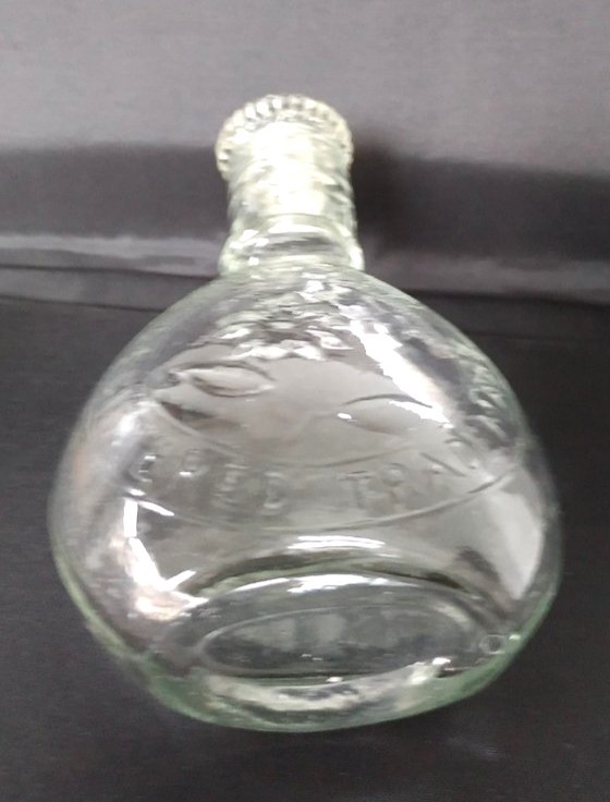 ☆ 戦前　古いガラスの哺乳瓶「REGISTERED TRADEMARK MIYOSHI（登録済商標 MIYOSHI）」 気泡 ☆ _画像7