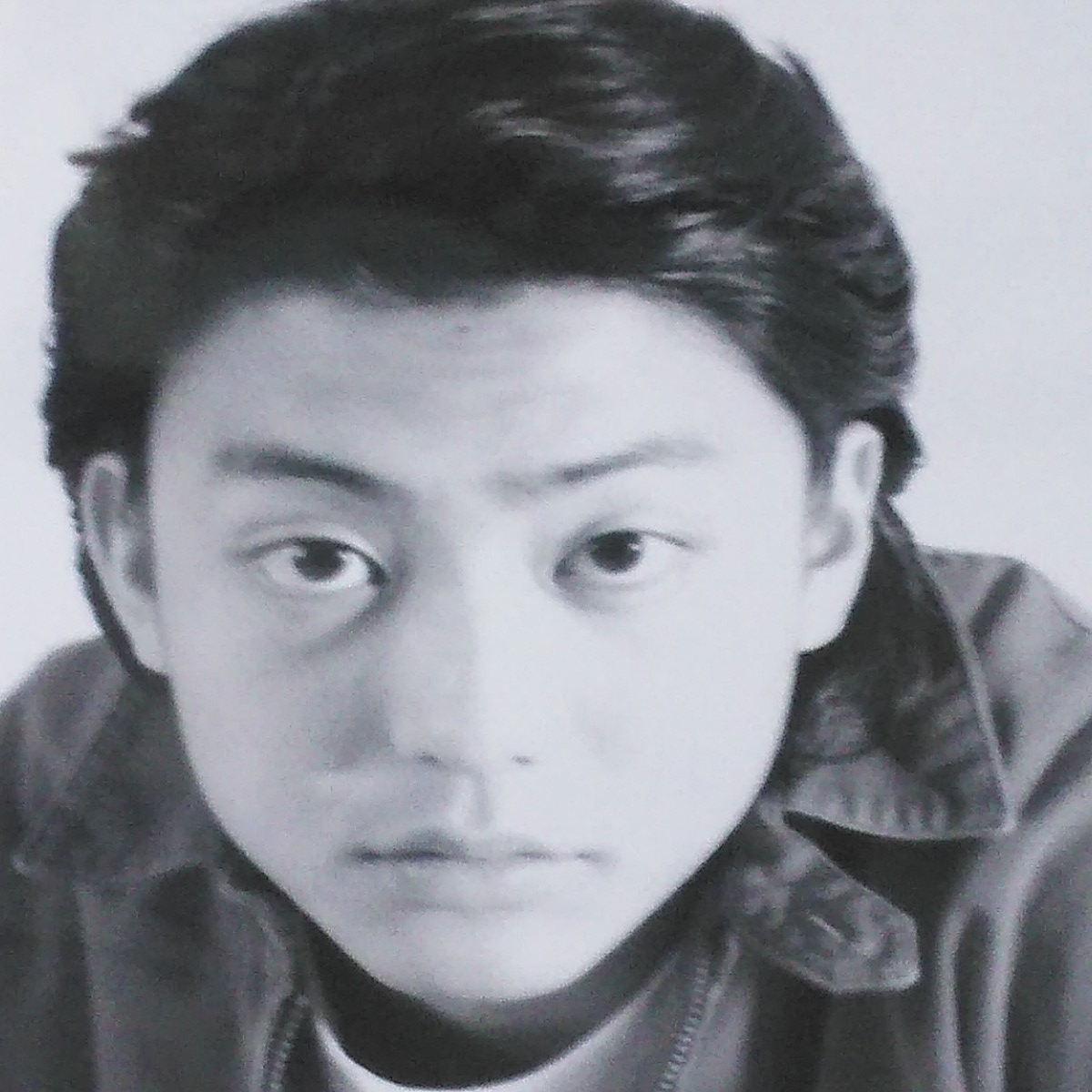 Paypayフリマ 健太郎君 モノクロ 真正面 真顔 Paypayフリマ 健太郎君 モノクロ 真正面 真顔