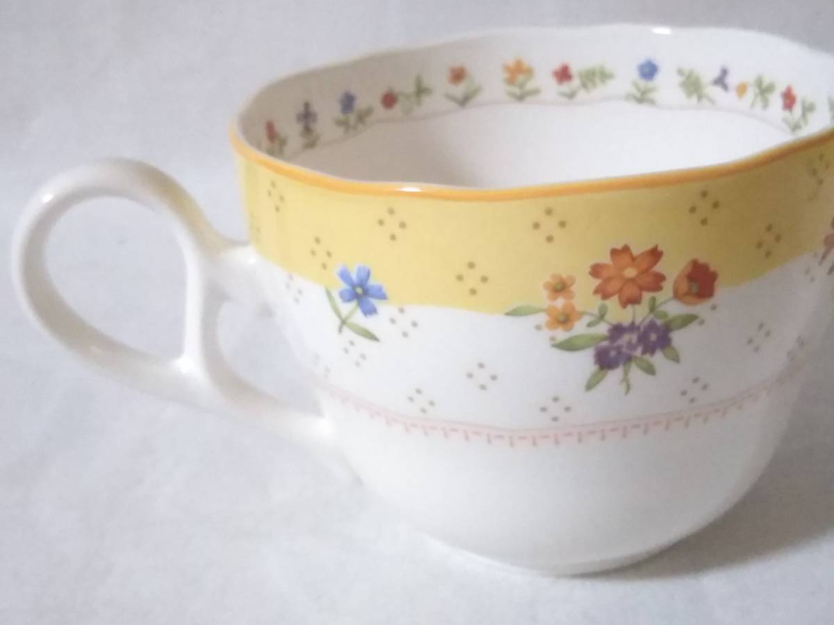 ★Noritake ノリタケ/カップ＆ソーサー/ペア/2客セット/トゥルーラブ/ティーカップ/コーヒーカップ/イエロー/花柄/箱あり_画像5