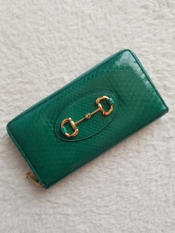 新品 GUCCI グッチ ホースビット 1955 パイソン ジップ アラウンド ウォレット 長財布 エメラルドグリーン 621889 LJMSG 3120 入手困難