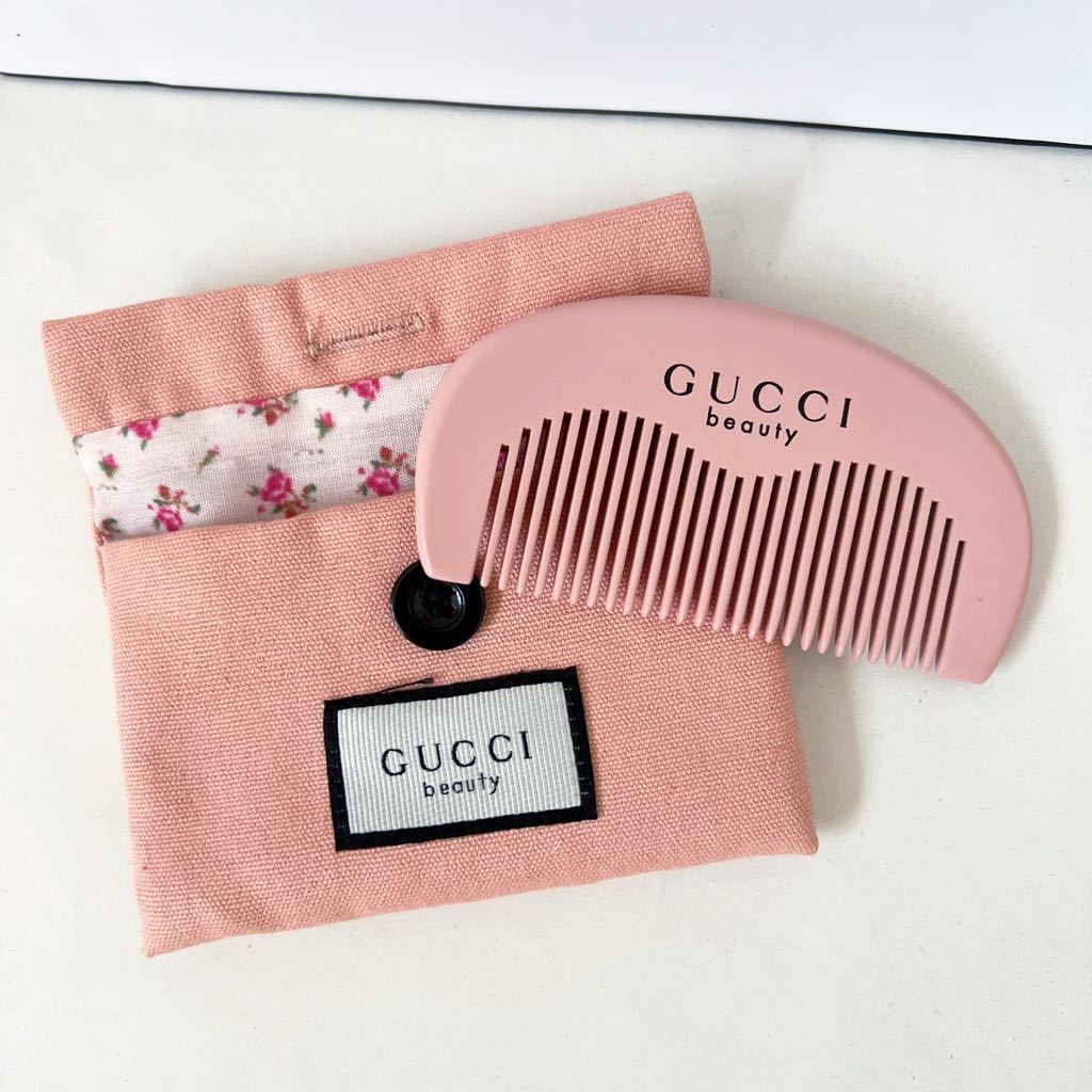 新品 未使用 グッチ GUCCIノベルティ コーム ブラシ 専用ポーチ付き 2点セット ピンク 花柄 ポーチ メイク 小物 携帯用 送料無料 ブランド