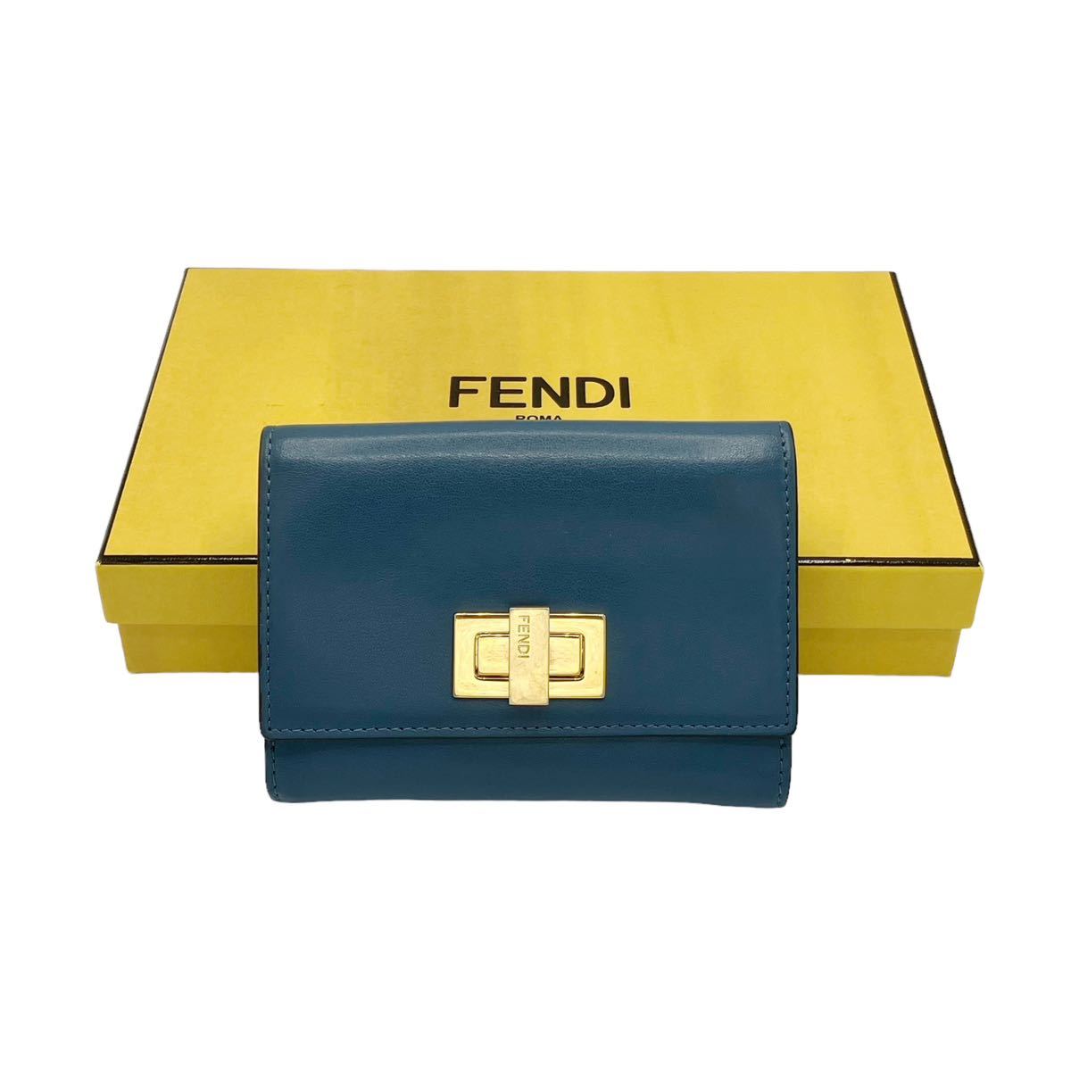 卸し売り購入 ピーカブー 8M0359 FENDI 【美品】フェンディ ターン