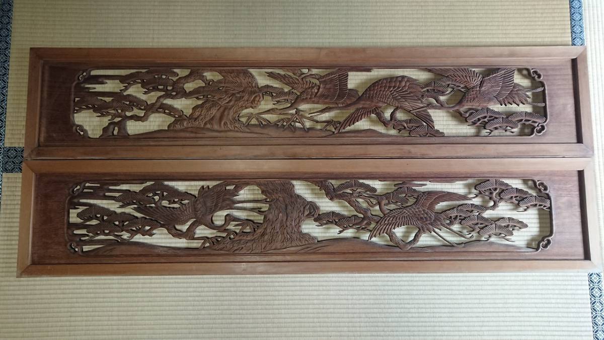  wooden field interval one against both sides carving crane one sheets. width approximately 1855. height approximately 372. thickness approximately 28. Japanese style peace .