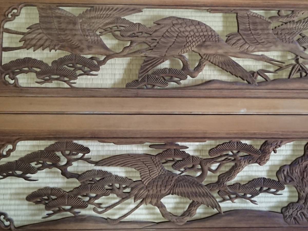  wooden field interval one against both sides carving crane one sheets. width approximately 1855. height approximately 372. thickness approximately 28. Japanese style peace .