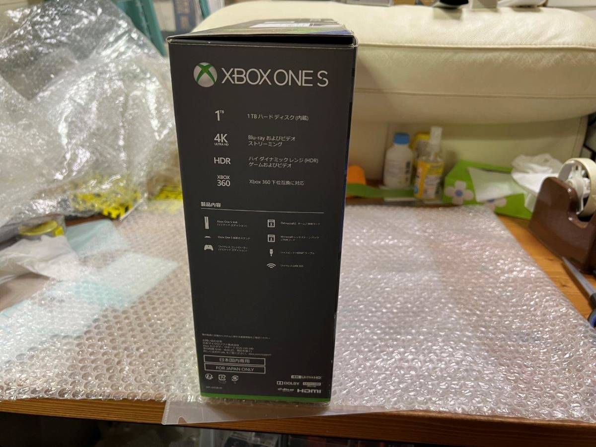 XBOX ONE S 本体 マインクラフト限定版 / Minecraft 新品同様 完品 送料無料 同梱可